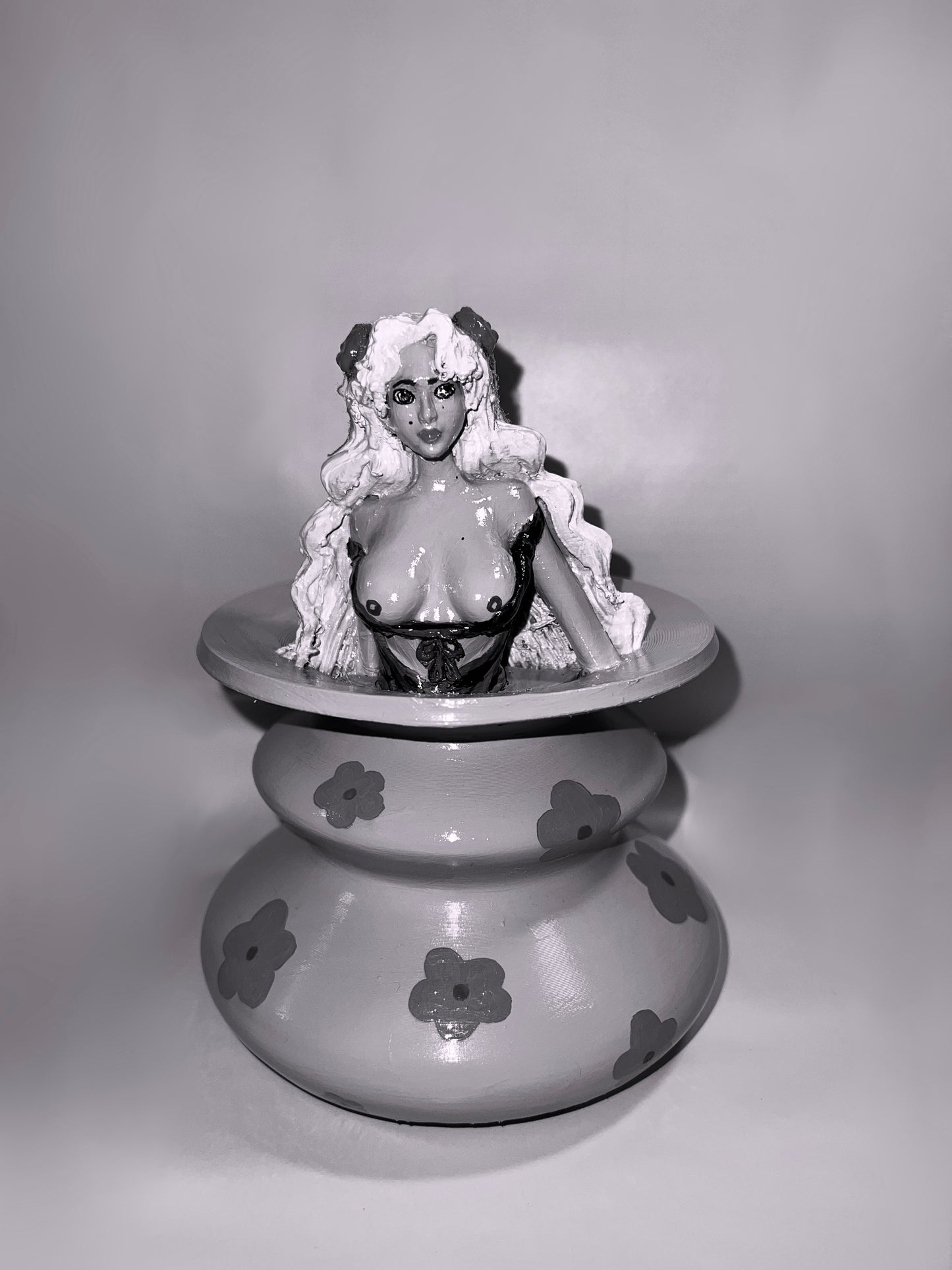 Defective Bloom Doll Vase