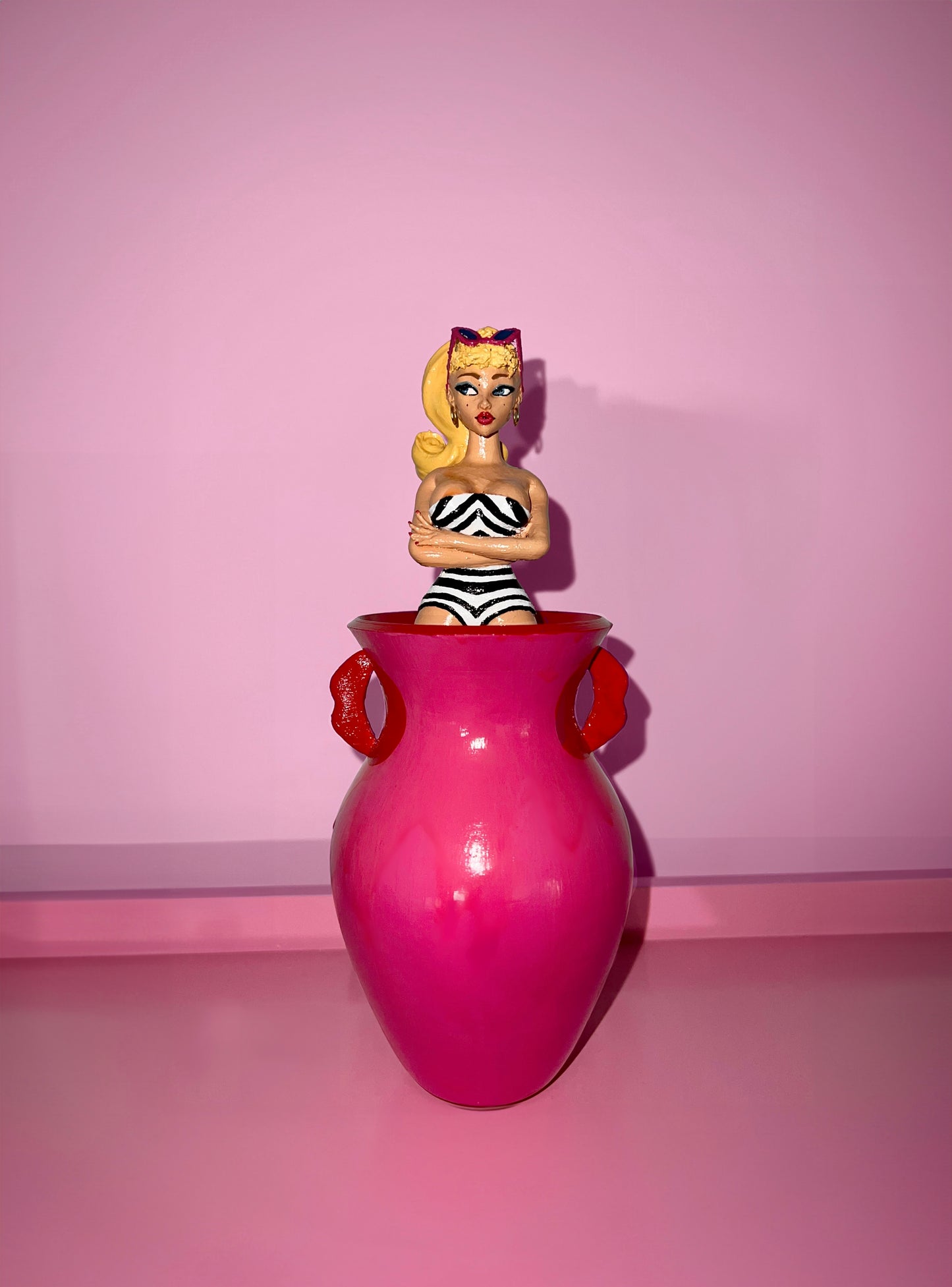 Updated Posie Doll Vase (Blonde hair)