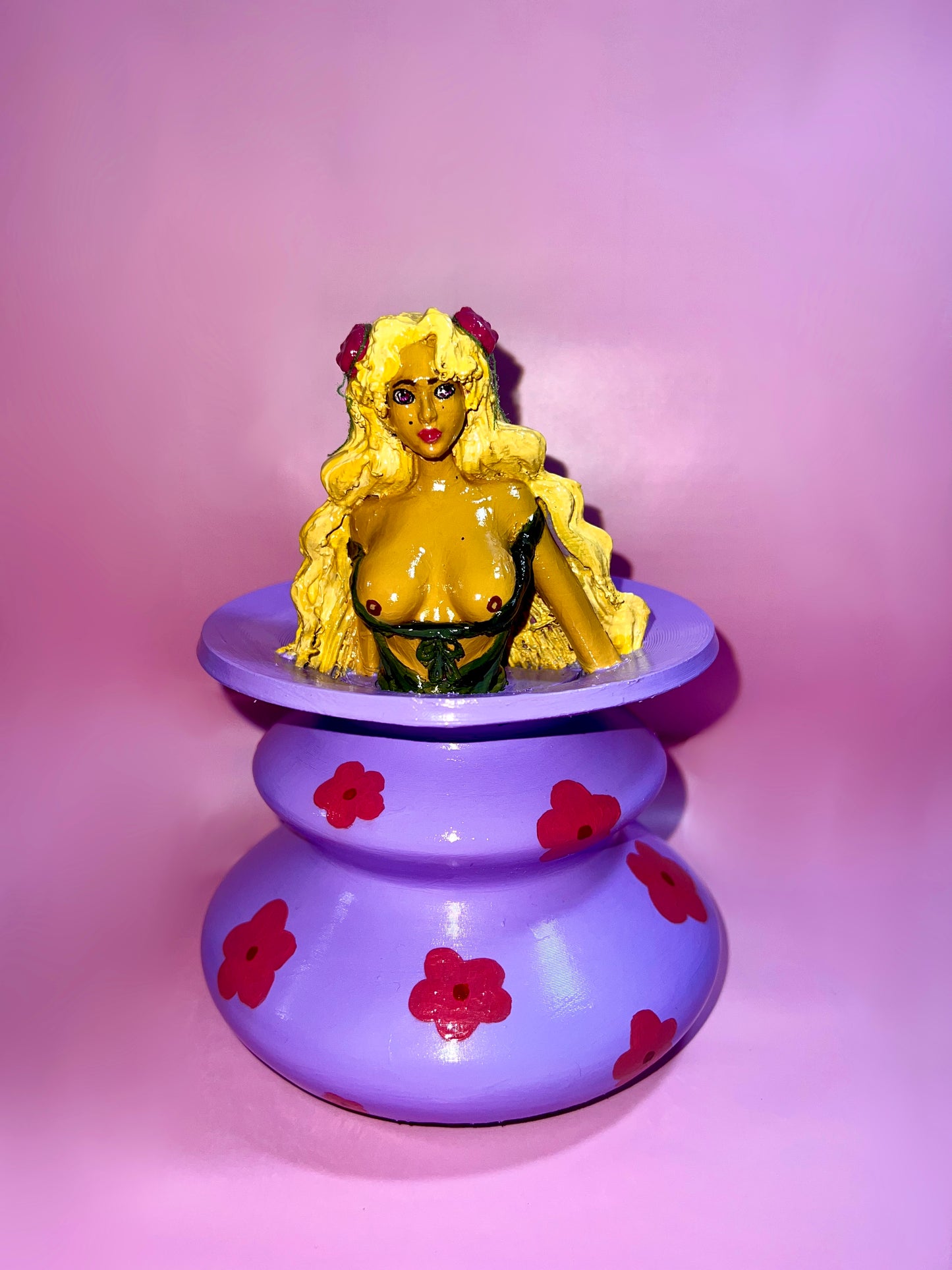 Bloom Doll Vase