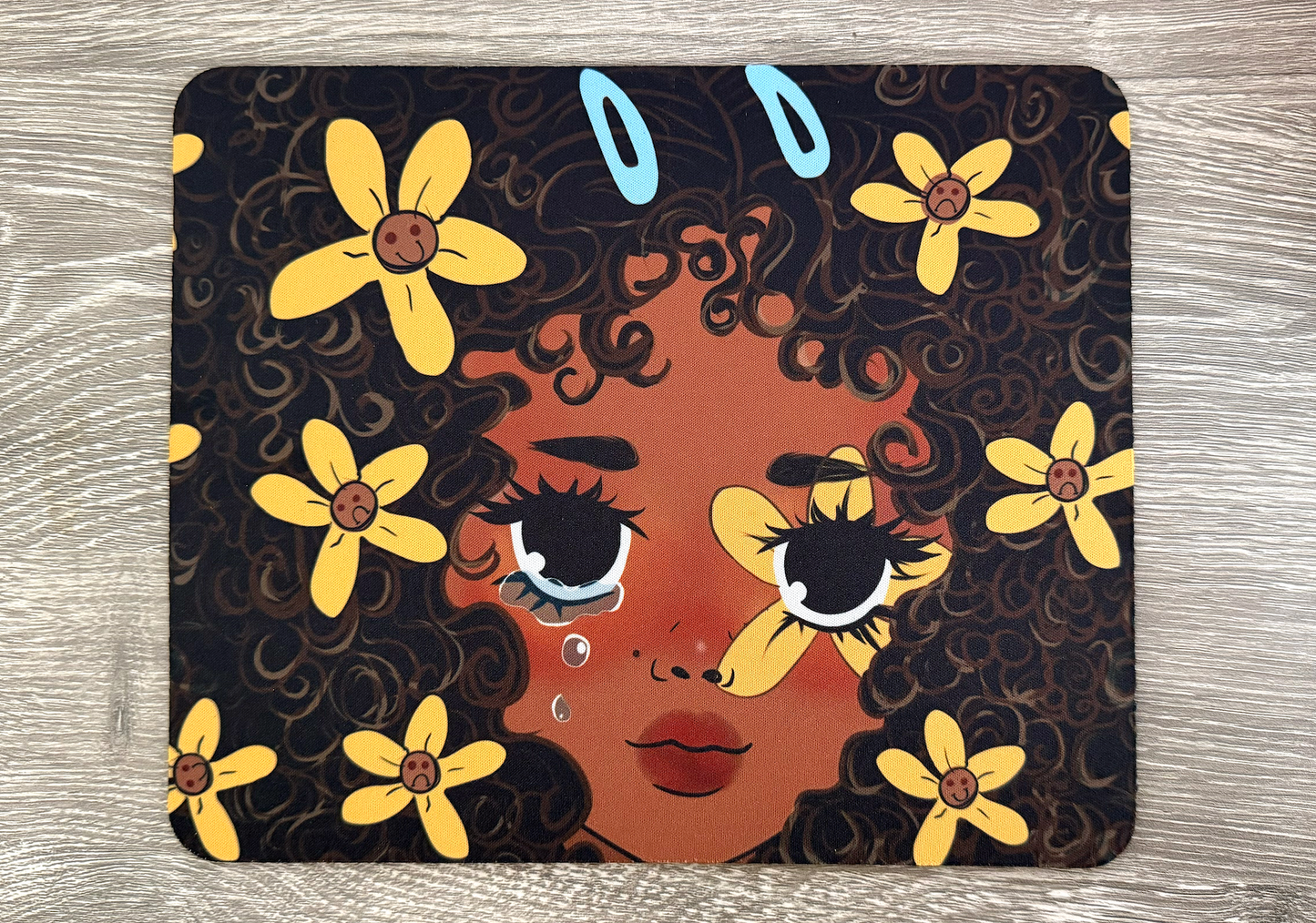 Las Flores lloran "flowers cry" Desk Pad / Mouse Mat